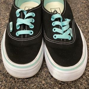 Classic vans black shoes with light blue trim